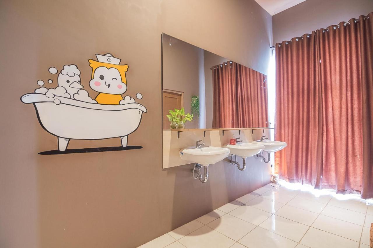 Reddoorz Hostel @ Grand Pangandaran Exterior photo